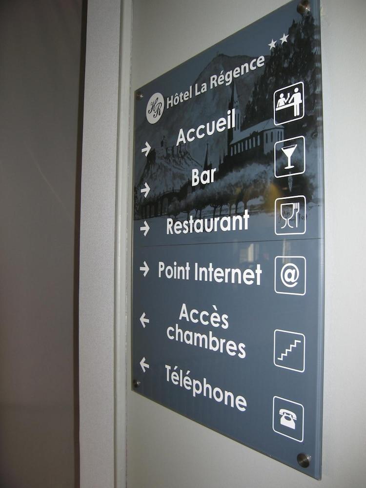 Hotel Restaurant La Regence Lourdes Exterior photo