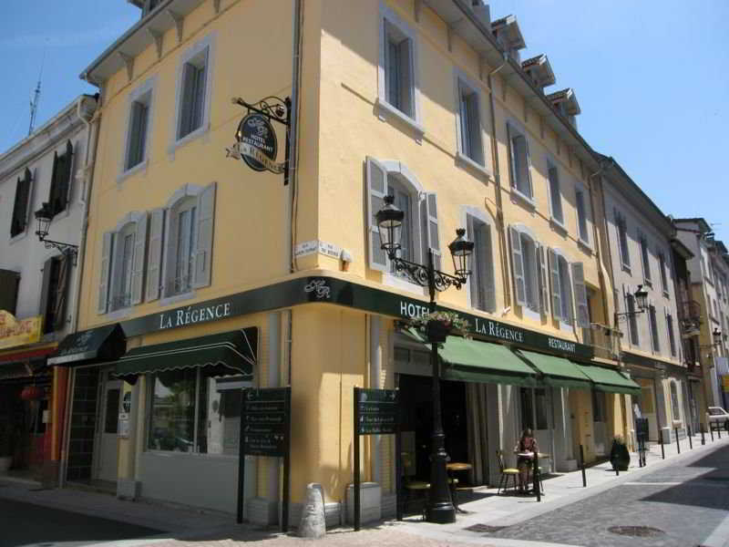 Hotel Restaurant La Regence Lourdes Exterior photo